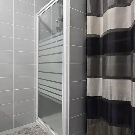 Le Tranquille 公寓 *